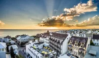 Access to Community Pools and Beach Tram - Charming Hideaway Hotels in Rosemary Beach