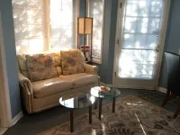 Garden Access and Modern Amenities - Beautiful Tranquil Retreat