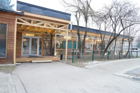 Rublevka Village Hotel Отели рядом с достопримечательностью «Дом-музей М.М. Пришвина»