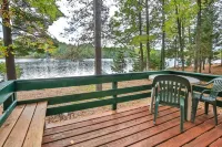 Stunning Lake View and Real Wood Fireplace - Charming Cozy Cottage
