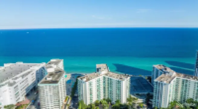 Oceanfront Pool and Balcony - Spacious Ocean View Retreat