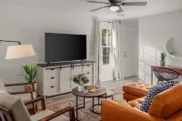 Stylish Escape with Hot Tub and Bike Storage - Charming Adventure Retreat