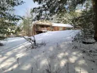 Hot Tub, WiFi, Satellite - Family Home - Carrie's Cottage - Red River Gorge, Kentucky! Hotels in Campton