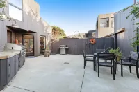 Sea Ranch cottage with private hot tub, shared pool, & sauna - near Bluff Trail