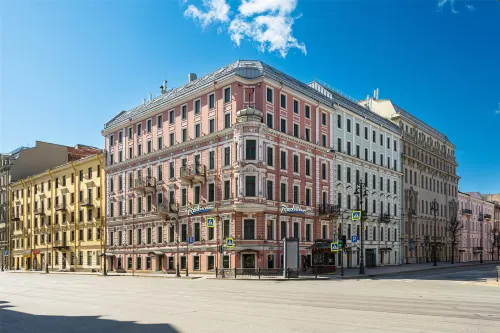 Radisson Sonya Hotel Saint Petersburg - parking