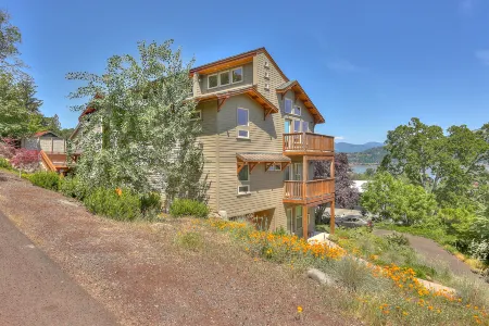 Cozy Patio and Modern Amenities - Charming Getaway