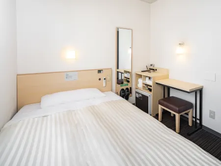 Super Hotel Subway Tanimachi 4-Chome Exit 6