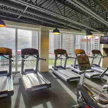 Laketown Wharf 824 Fitness & Recreational Facilities