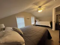 Updated & Clean Dog Friendly Cottage - Walk to Chautauqua Lake. Beautiful views!
