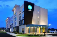 Tru by Hilton Wilmington Wrightsville Beach Hotels in Wrightsville Beach