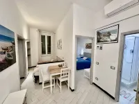 Via Del Santo Hotels in Vernazza