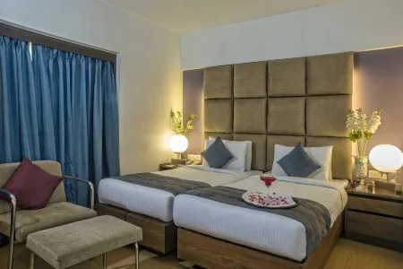 Yogi Executive, Navi Mumbai Отели в г. Тхане