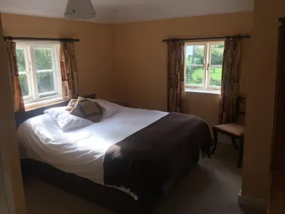 The Winchfield Inn فنادق في Church Crookham