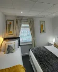 Rock Dene Hotel - Airport Shuttle