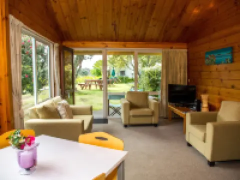 Tatahi Lodge Beach Resort Hotels in Hahei