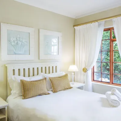 Kingfisher GuestHouse Отели рядом с достопримечательностью «Пивоварня Dockside»