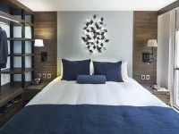 FlowSuites WTC Hotels near Del Valle