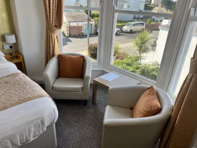 Harbour Lodge B&B Hotels in der Nähe von Breakwater Beach