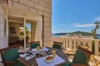 Hedera Estate, Hedera A39 Hotels in Rozat
