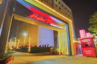 Hyphen Premier-Business Hotel Các khách sạn ở Meerut