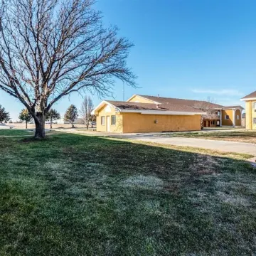 Colby Inn and Suites