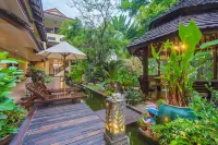 Suphan Lake Hometel Hotels near Kasem Bundit University Romklao Campus