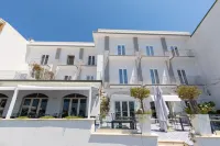 Baia Flegrea Meublè Hotel in zona Torregaveta