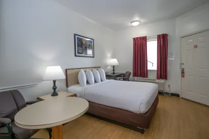 Contempra Inn