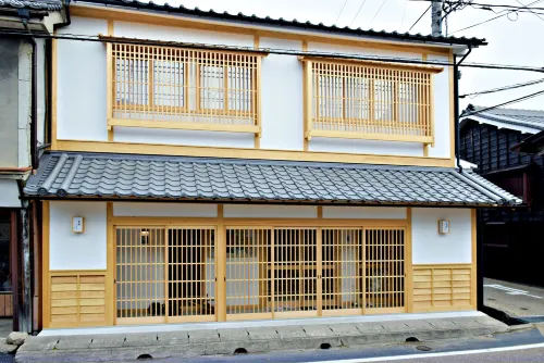 Bito Tsuyama-An LWx - parking