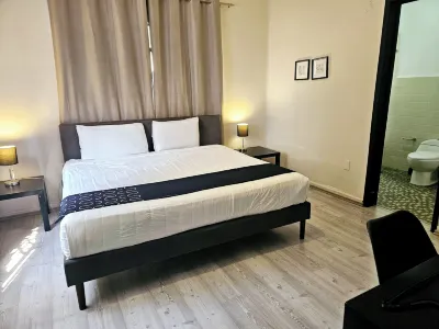 Hotel Singular Antara Hotels near متحف سمية