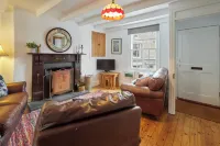 Host & Stay - Hampdon Cottage