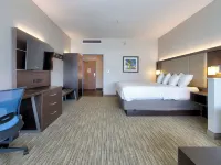 Holiday Inn Express & Suites ONALASKA - LA CROSSE AREA by IHG オナラスカのホテル