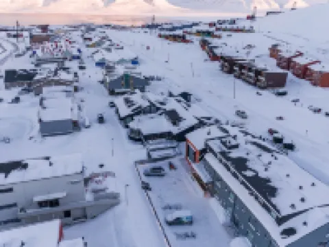 Svalbard Hotell | Lodge Hotels in Longyearbyen