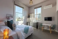 The Old Mechanics Hotel a Dixons Creek