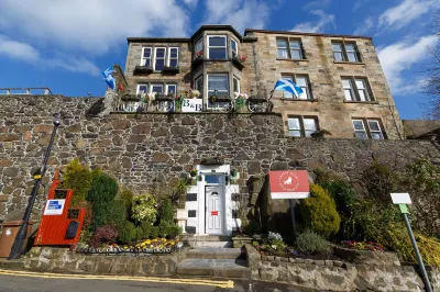 Castle Walk B&B Hotels near Bridge of Allan Parish Church