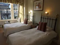 Wynnstay House Hotel di Knaresborough