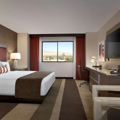 Santa Fe Station Hotel & Casino Hoteles cerca de Monte Charleston