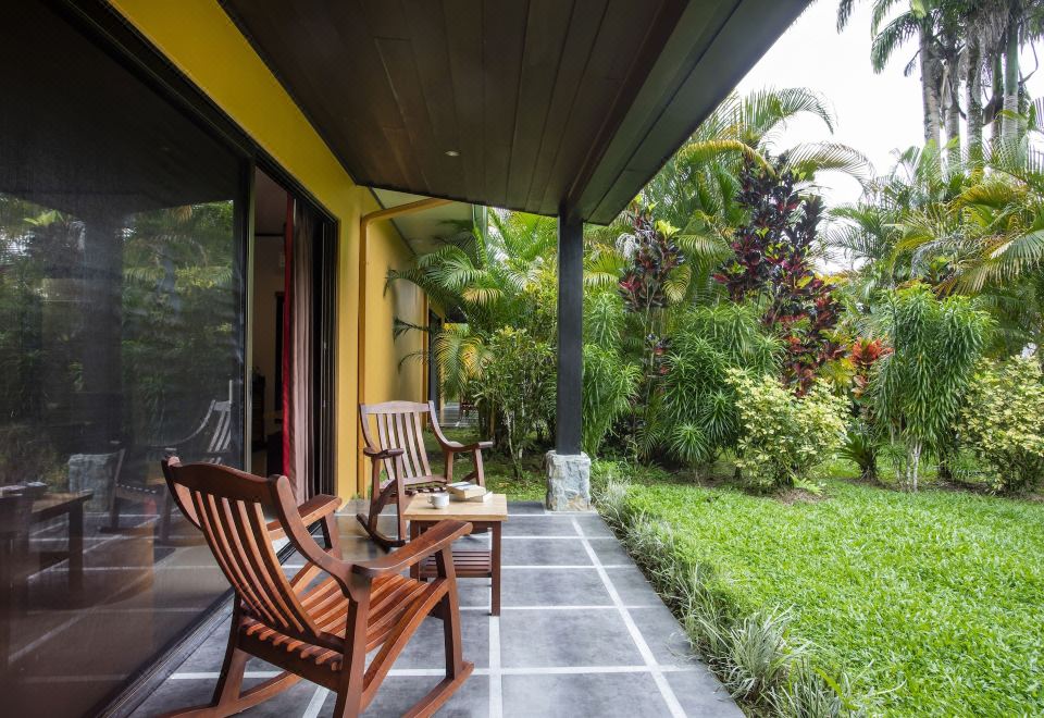 Hotel Arenal Manoa Resort & Hot Springs, Exterior, Garden