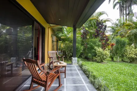 Arenal Manoa Resort & Hot Springs