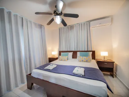 7Br Massive Villa in Sosúa - 2Mins from Nightlife!