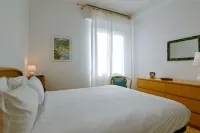 Una Finestra su Villa Durazzo by Wonderful Italy