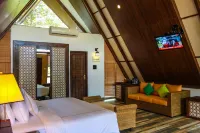 Liyya Water Villas Hotels in Arangala