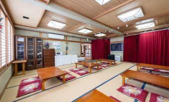 Fuji Sakura Onsen Ryokan