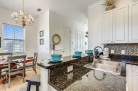 Casa Del Mar by Book That Condo - parking