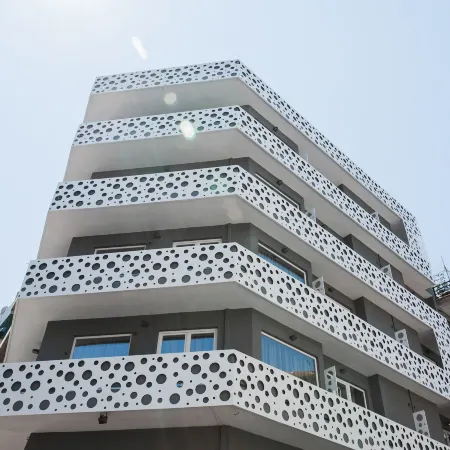 Wyz Athens Apartments by Upstreet