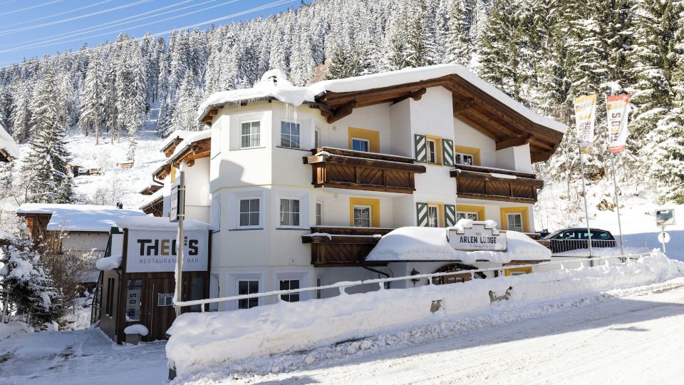 Arlen Lodge Hotel