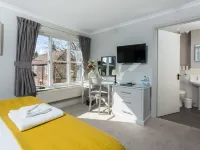 The Dog & Bear Hotel Hotels in Lenham