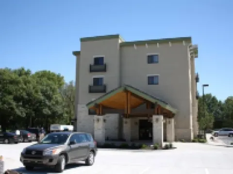 Parkwood Inn & Suites Hoteles en Manhattan