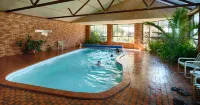 Pinnacle Holiday Lodge - Pools