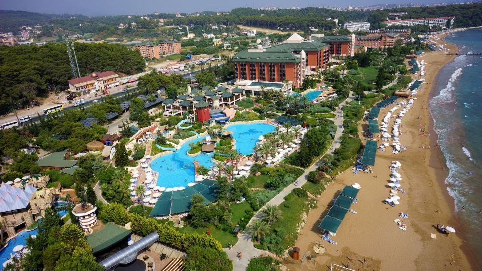 Aqi Pegasos Resort